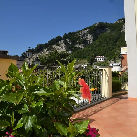 Maria Bed & Breakfast 4*